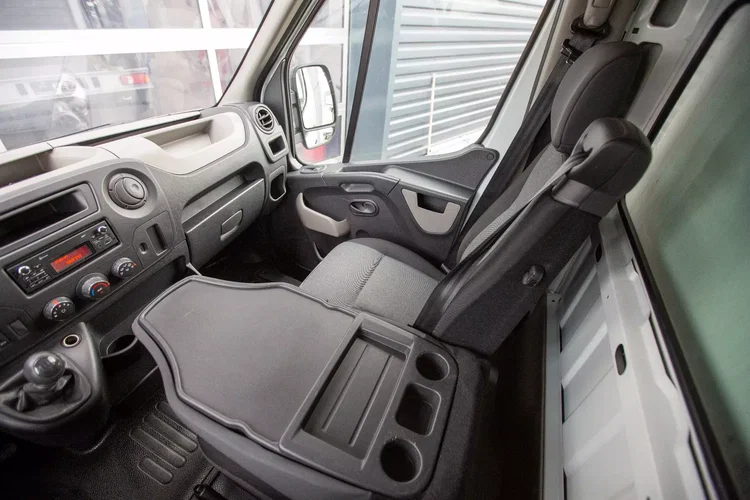 Renault Master 2.3 KONTENER MEBLOWÓZ Silnik 1-turbo zdjęcie 11