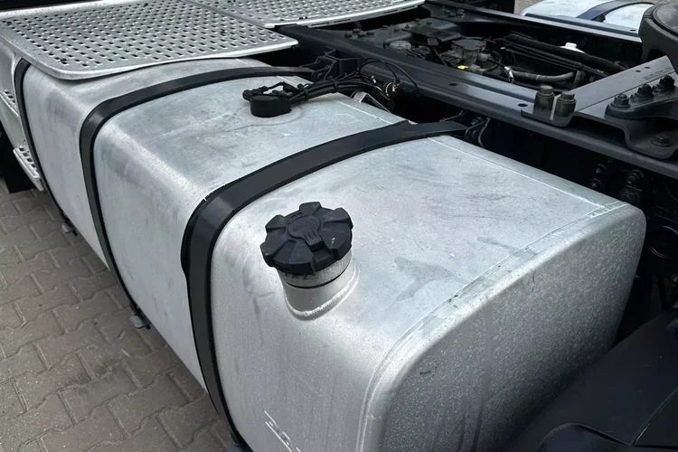 DAF XF 106.480 / SC / E6 / STANDARD / RETARDER / SPROWADZONY / DUŻY WYBÓR zdjęcie 26