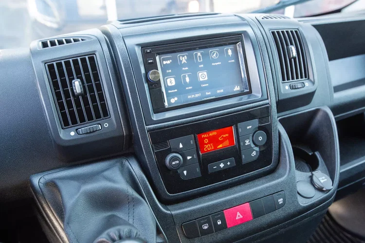 Fiat Ducato 2.3 KONTENER + WINDA dHollandia 750kg zdjęcie 13