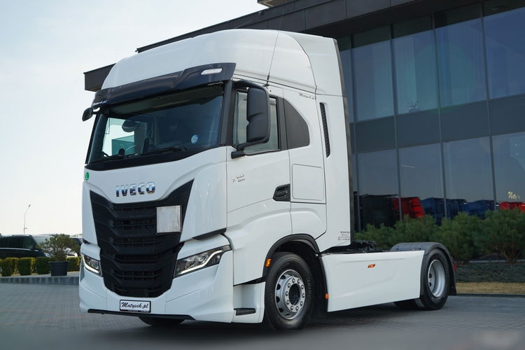 Iveco S-WAY / 490 / RETARDER / KLIMA POSTOJOWA / 2023 R  zdjęcie 5