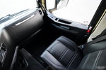 Iveco S-WAY / 570 / RETARDER / KLIMATYZACJA POSTOJOWA / CAŁA NA PODUSZKACH / OPONY 100% / ALUFELGI / SKÓRY / zdjęcie 33