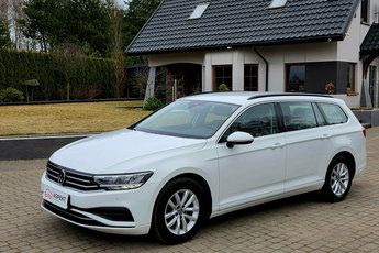 Volkswagen Passat 2.0 TDi DSG / Comfortline /