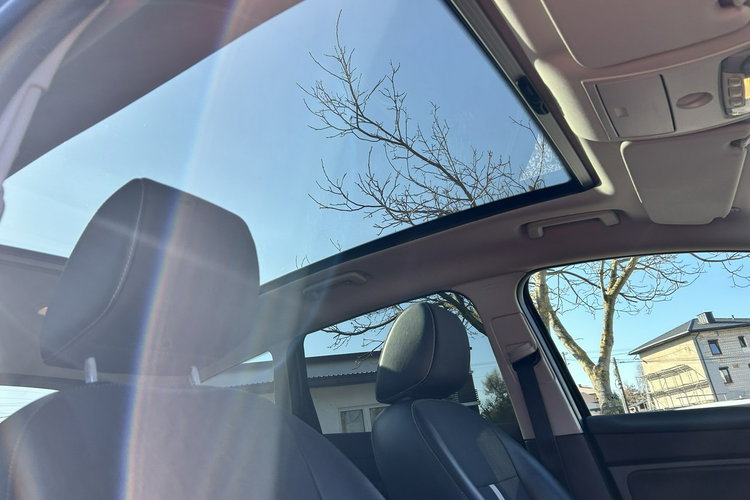 Ford Kuga zdjęcie 21