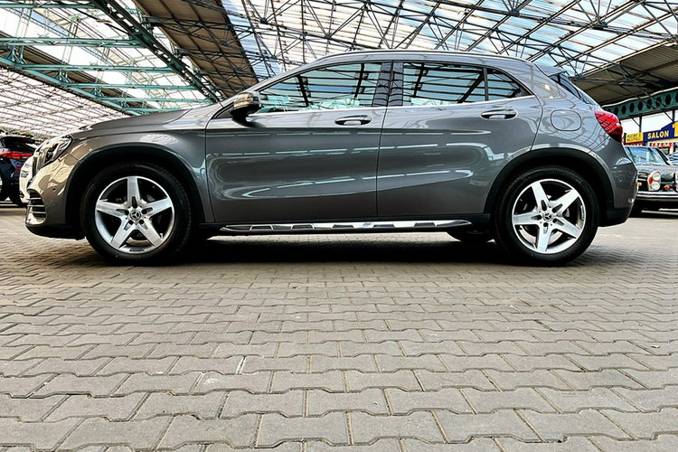 Mercedes GLA 200 AMG Line AUTOMAT 156KM FullLed+Skóra+Navi BEZWYPADKOWY ASO 4x2 zdjęcie 4