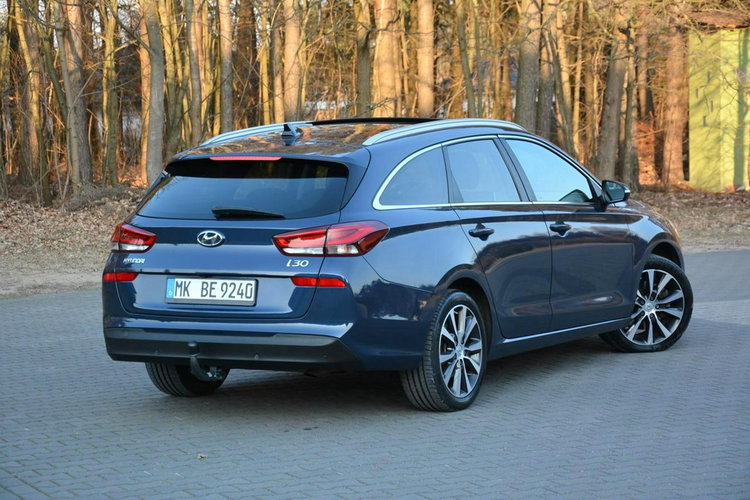 Hyundai i30 Panorama Ful Led Duża Navi Kamera Asyst. pasa Grz.kier Parktr. Alu17 zdjęcie 13