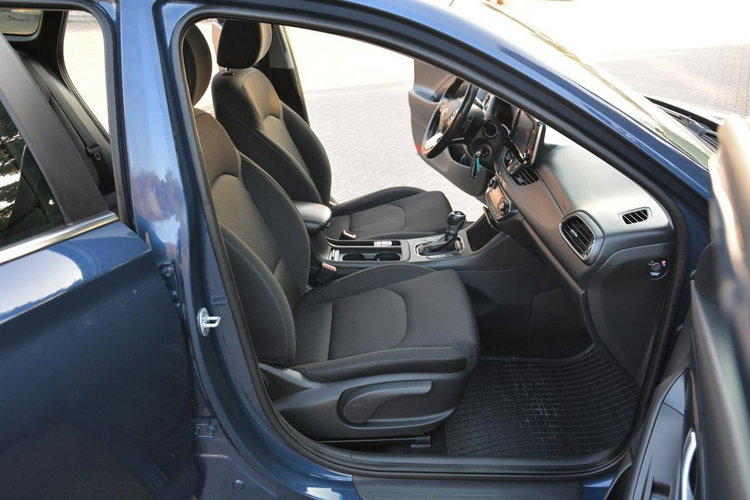 Hyundai i30 Panorama Ful Led Duża Navi Kamera Asyst. pasa Grz.kier Parktr. Alu17 zdjęcie 16