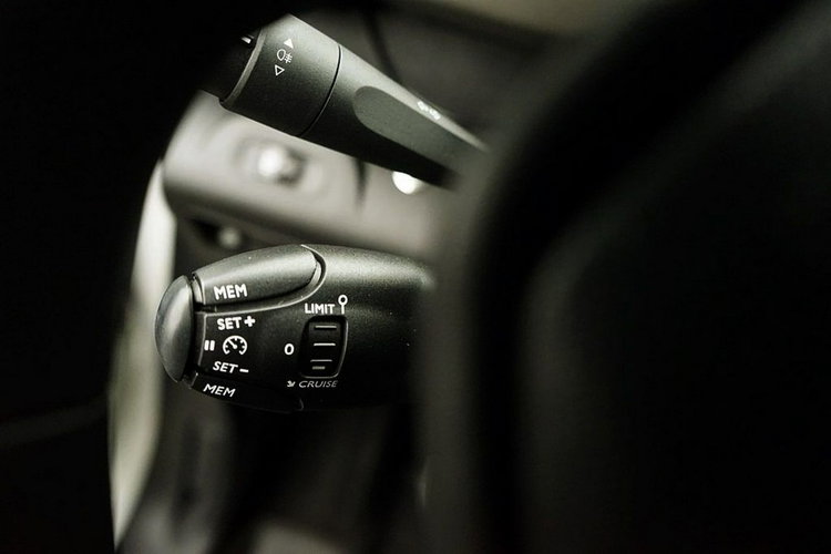 Peugeot Rifter 1, 5HDI Klima, NAVI, 5 osób, 2020r. zdjęcie 26