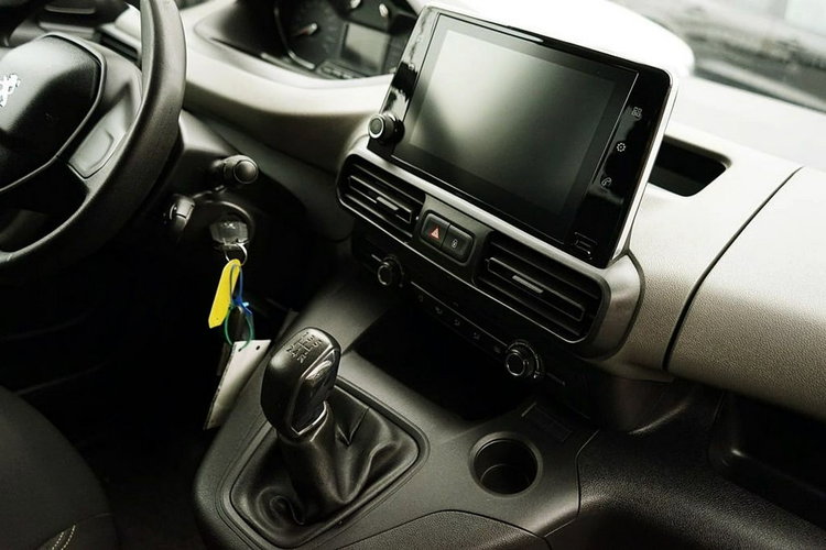Peugeot Rifter 1, 5HDI Klima, NAVI, 5 osób, 2020r. zdjęcie 28