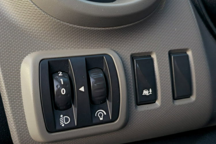 Trafic Renault Trafic 1.6 Diesel 90km Manual Klima 3 Fotele zdjęcie 29