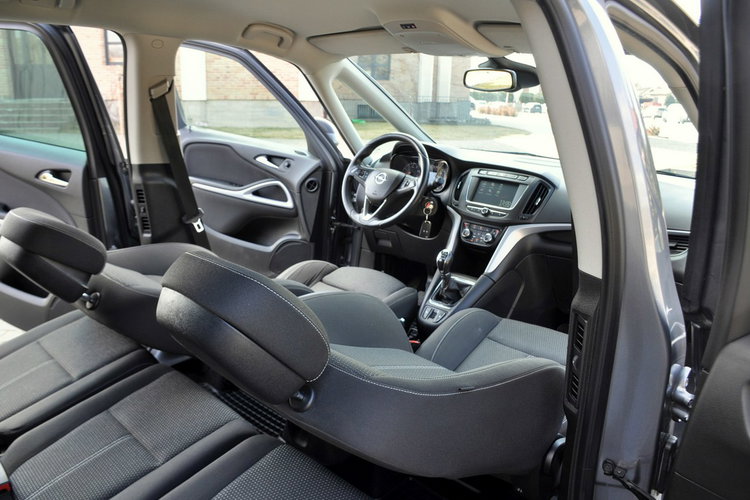 Opel Zafira 1.4T(140KM) Led Car Play Kamera 7-Foteli Grzana Kierownica Alu17"ASO zdjęcie 24