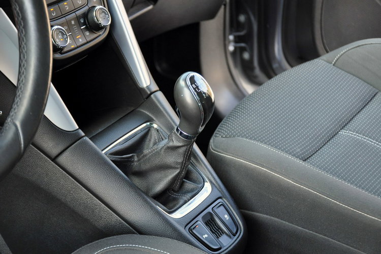 Opel Zafira 1.4T(140KM) Led Car Play Kamera 7-Foteli Grzana Kierownica Alu17"ASO zdjęcie 35