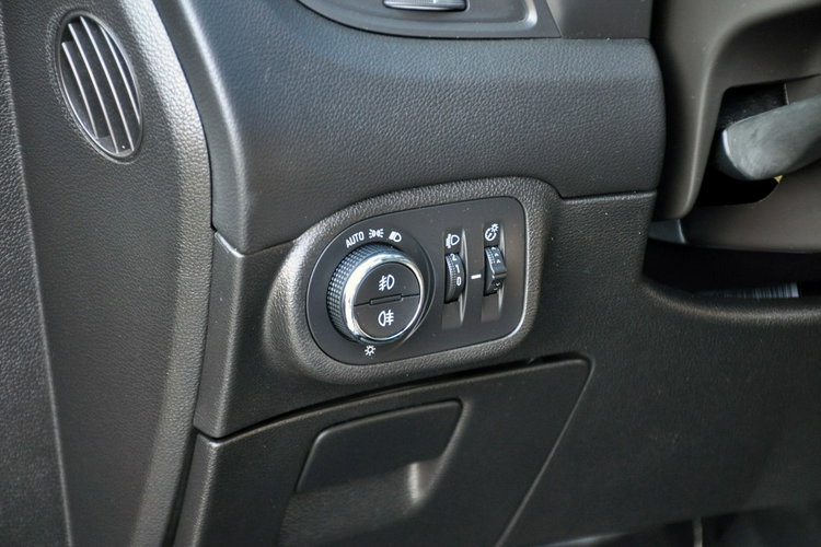 Opel Zafira 1.4T(140KM) Led Car Play Kamera 7-Foteli Grzana Kierownica Alu17"ASO zdjęcie 36