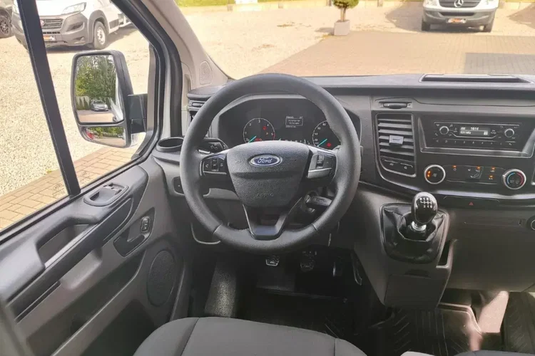 Ford Transit zdjęcie 17