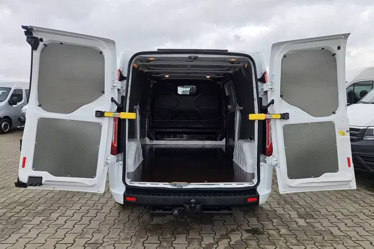 Ford transit-custom L2H1 52900zł NETTO 2.0TdCi/131KM zdjęcie 15