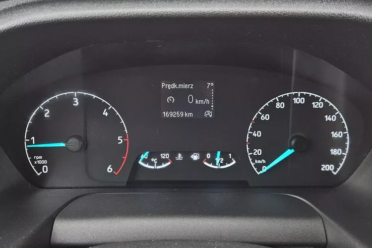 Ford transit-custom L2H1 52900zł NETTO 2.0TdCi/131KM zdjęcie 26