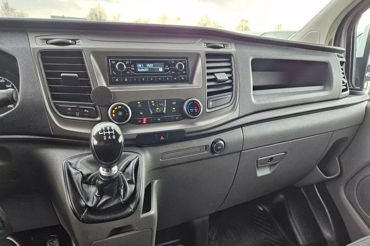 Ford transit-custom L2H1 52900zł NETTO 2.0TdCi/131KM zdjęcie 27
