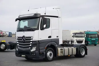 Mercedes Actros