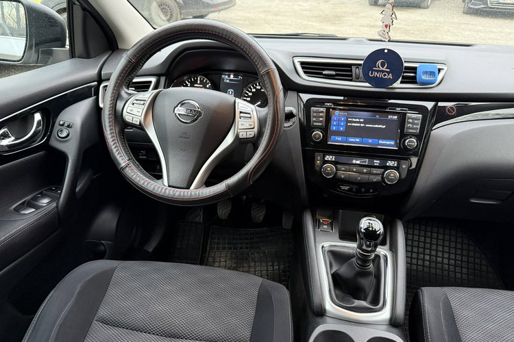Nissan Qashqai Nowy Rozrząd . . Panorama dach . Niski przebieg. zdjęcie 13