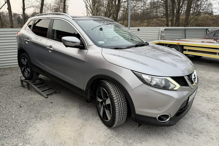 Nissan Qashqai Nowy Rozrząd . . Panorama dach . Niski przebieg. zdjęcie 3