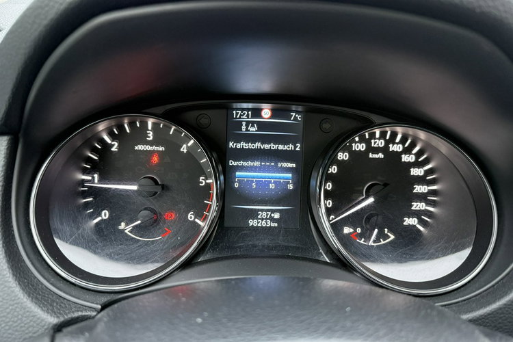 Nissan Qashqai Nowy Rozrząd . . Panorama dach . Niski przebieg. zdjęcie 33