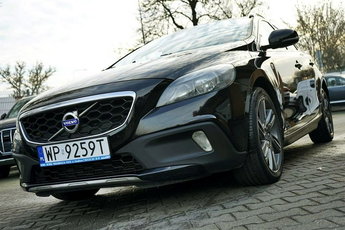 Volvo V40 Cross Country 2.0D2 NAVI, automat, skóra, 2015r.
