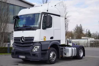 Mercedes Actros