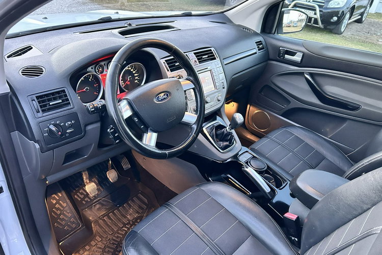 Ford Kuga zdjęcie 9