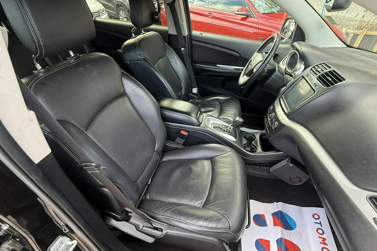 Fiat Freemont 2.0d Multijet 4x4 black code full opcja dvd Navi kamera skóry 1.r.gwar zdjęcie 12