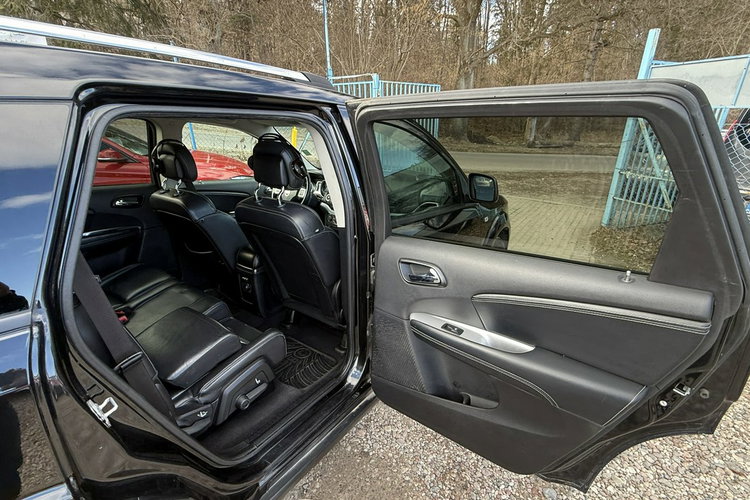 Fiat Freemont 2.0d Multijet 4x4 black code full opcja dvd Navi kamera skóry 1.r.gwar zdjęcie 16