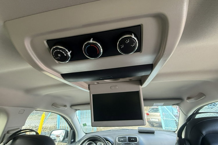 Fiat Freemont 2.0d Multijet 4x4 black code full opcja dvd Navi kamera skóry 1.r.gwar zdjęcie 18