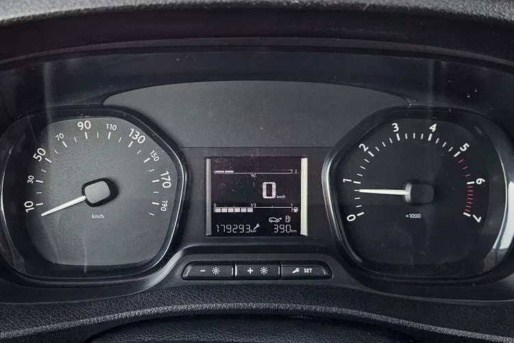Peugeot expert L2H1 44999zł NETTO 2.0HDi/122KM zdjęcie 27