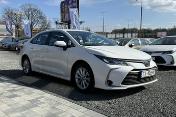 Toyota Corolla Salon Polska Poleasingowy Mały przebieg ASO VAT 23%
