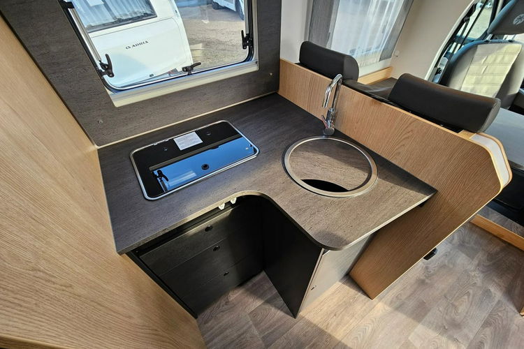 inny Sunlight T 680 Adventure Edition zdjęcie 17