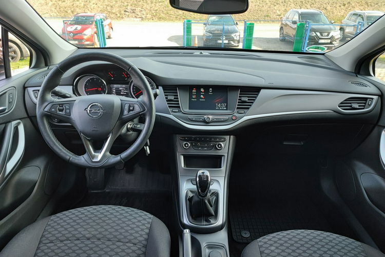 Opel Astra Sports Tourer 1.4 Turbo Edition + pełny serwis zdjęcie 11