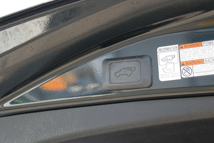 Toyota RAV-4 Salon Polska skóra automat 4WD zdjęcie 13