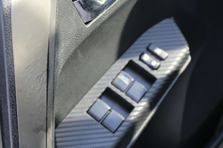 Toyota RAV-4 Salon Polska skóra automat 4WD zdjęcie 17