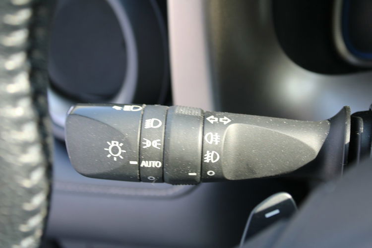 Toyota RAV-4 Salon Polska skóra automat 4WD zdjęcie 21