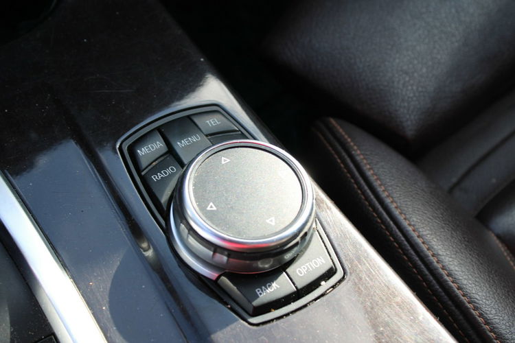 BMW X3 Salon Polska Panorama Kamera Skóra Webasto zdjęcie 25