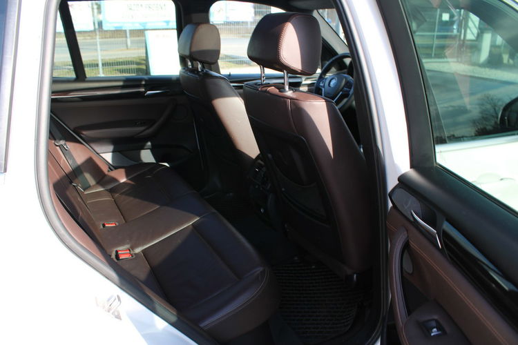 BMW X3 Salon Polska Panorama Kamera Skóra Webasto zdjęcie 29