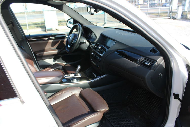 BMW X3 Salon Polska Panorama Kamera Skóra Webasto zdjęcie 31