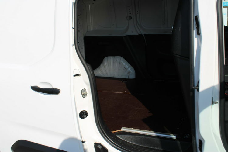 Opel Combo VAN Vat-1 F-vat netto 34 878PLN Salon Polska Gwarancja zdjęcie 19