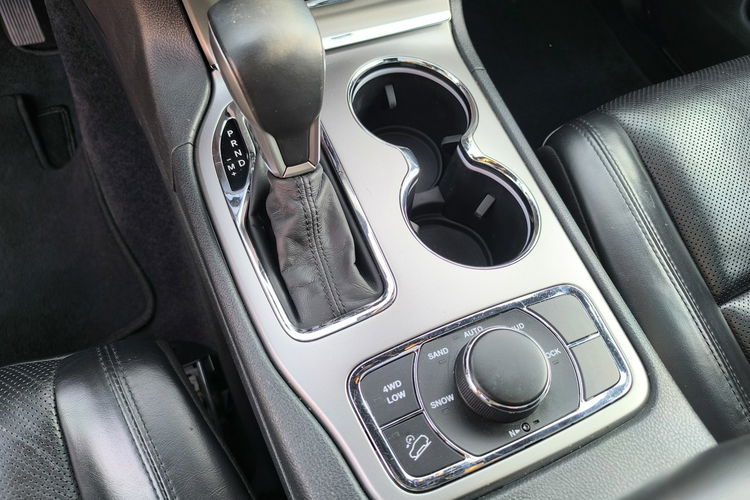 Jeep Grand Cherokee 3.6i V6 286KM 4x4 Limited Kamera Skóra Panorama zdjęcie 23
