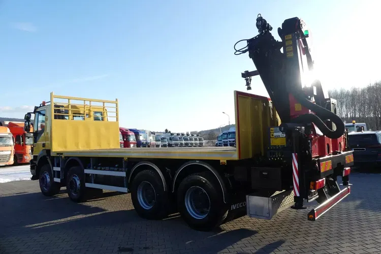 Iveco TRAKKER 450 / 8x4 / EURO 6 / HDS PALFINGER PK 22002-EH / NISKI PRZEBIEG / zdjęcie 10