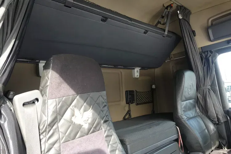 Scania G410 / EURO 6 / STANDARD / OPTICRUISE / RETARDER / zdjęcie 26