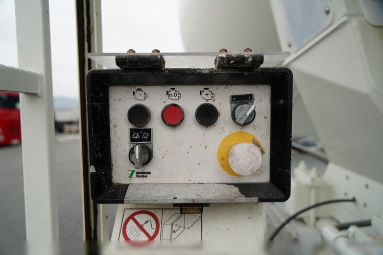 Volvo FMX 460 / 8x4 / GRUSZKA 9m3 / BETONOMIESZARKA / SCHWING STETTER / 9 M3 / I-SHIFT/ ALUFELGI / EURO 6 zdjęcie 20