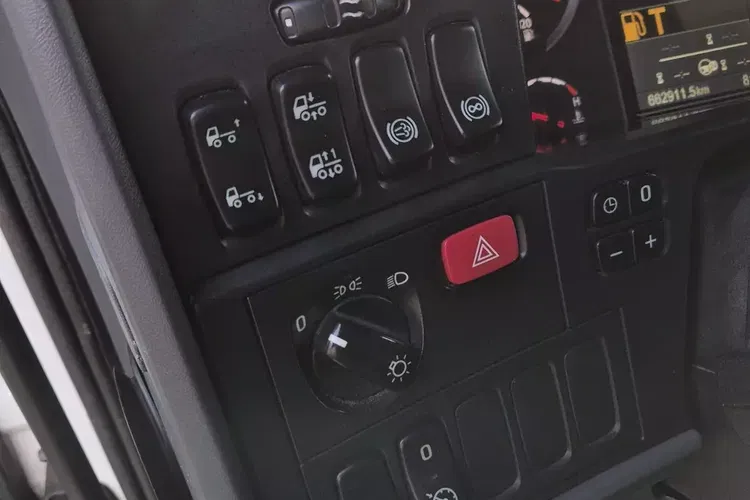 Scania R450 zdjęcie 25