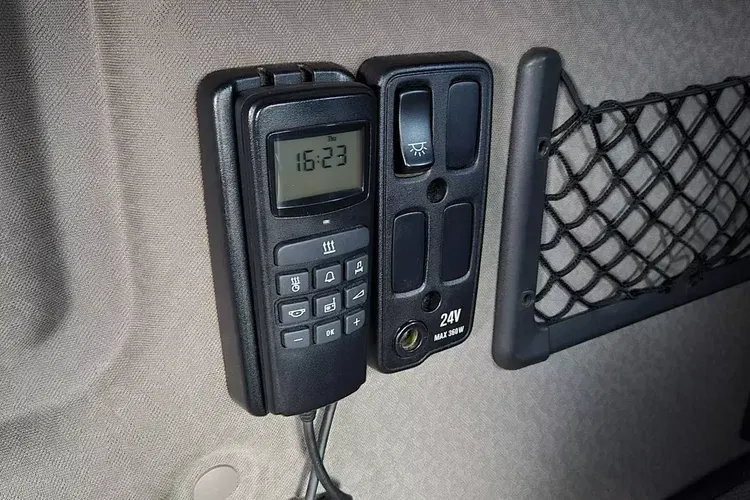 Scania R450 zdjęcie 29