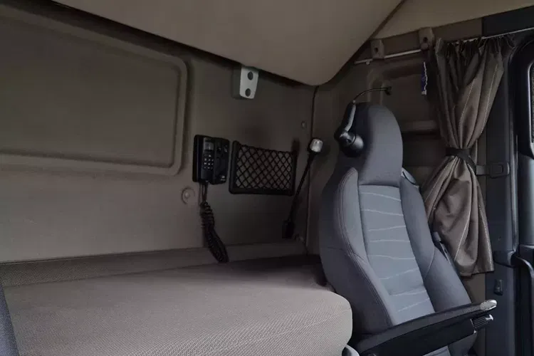 Scania R410 zdjęcie 26