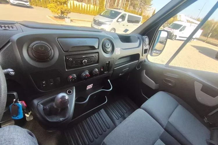 Renault Master zdjęcie 13