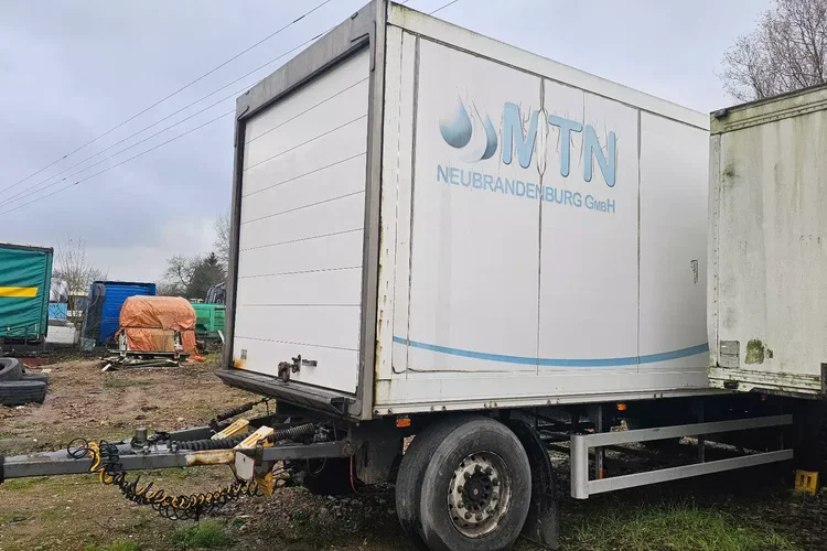 Schmitz Cargobull K018 zdjęcie 2